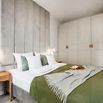 Scala By Happystay Apartman